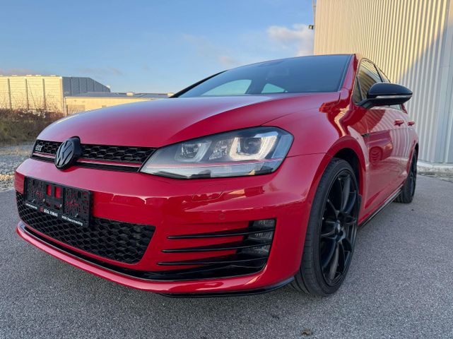 Volkswagen Golf GTI BMT *FAHRWERK*SPORT*NAVI*LED*SITZHEIZUN