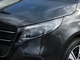 Mercedes-Benz V 220 d STYLE Kompakt MBUX+360°+DISTRONIC+AHK+++ - 7-Sitzer Vans