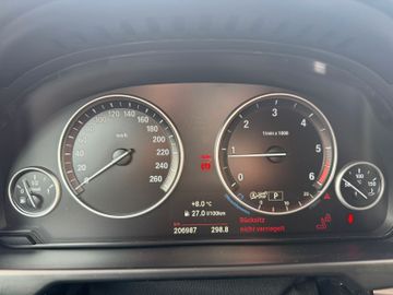 Bild 16 BMW X5 xDrive 25d *Vollleder*7-Sitz*