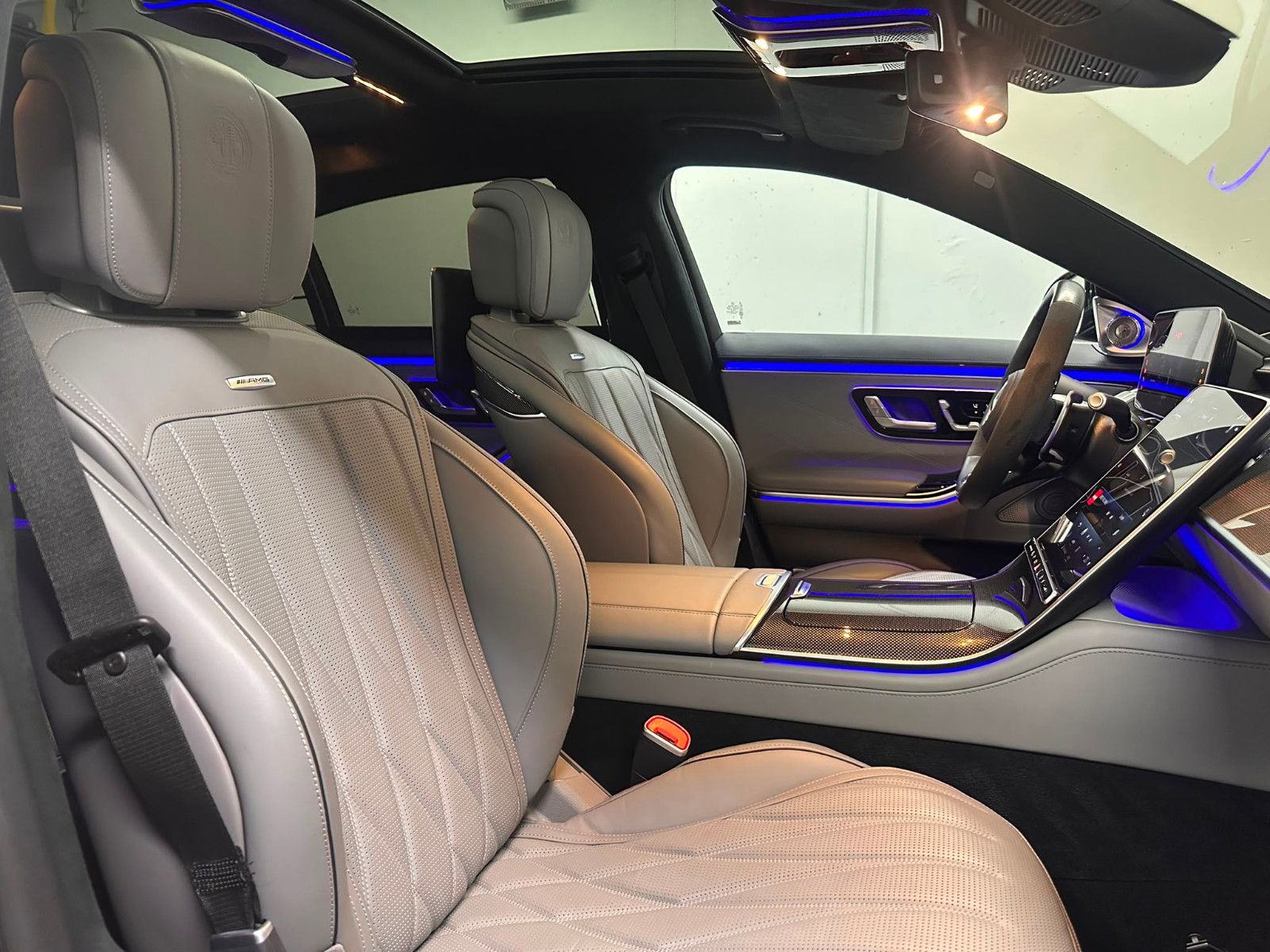 Fahrzeugabbildung Mercedes-Benz S 63 E Performance L *KERAMIK*TV*PANO*MASSAGE*