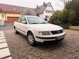 Volkswagen Passat 1,6l (101ps) 52.500km - Volkswagen Passat aus 1997