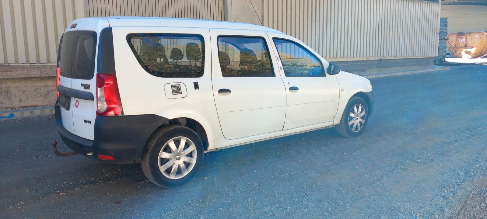 Dacia Logan 2009 — photo 6
