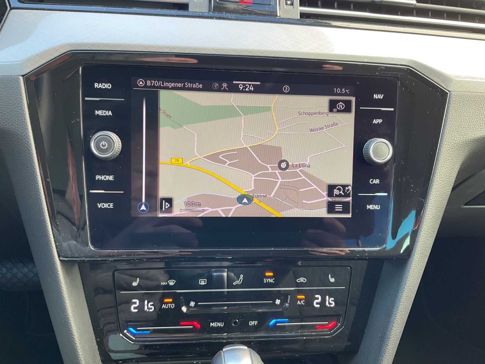 Fahrzeugabbildung Volkswagen Passat Variant 2.0 TDI DSG Busi,ACC,AHK,Kamera