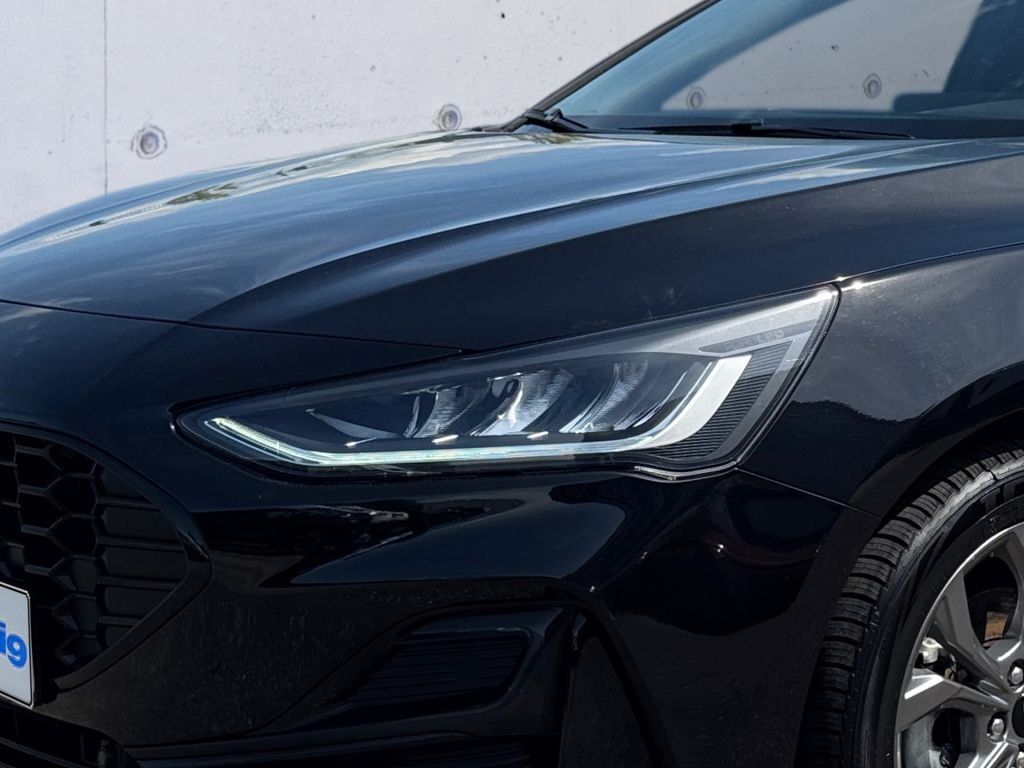 Ford Focus Turnier 1.0 EcoBoost Hybrid ST-LINE imagem 3