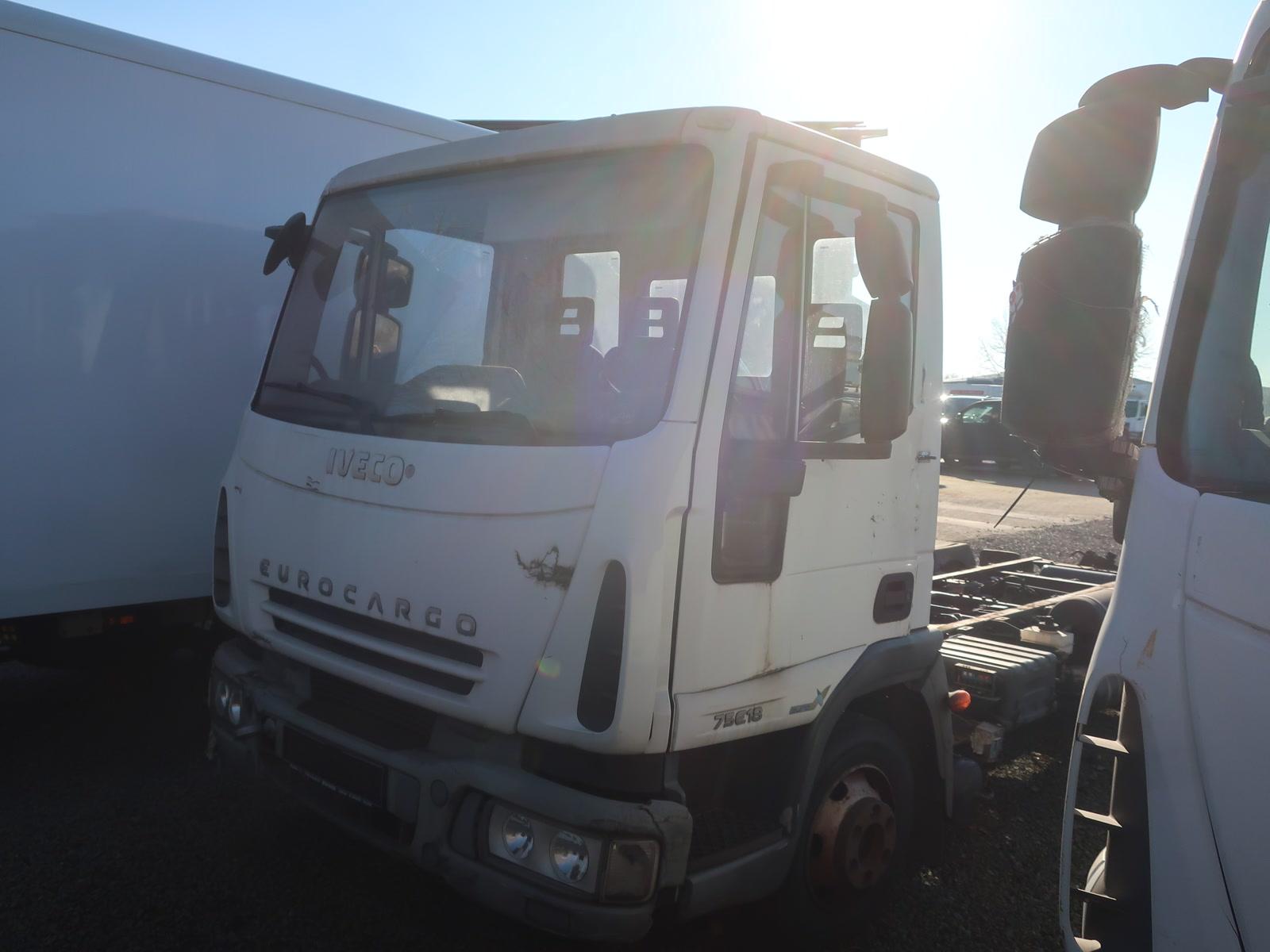 Iveco 75 E 18 Rangiermaschine Euro 5
