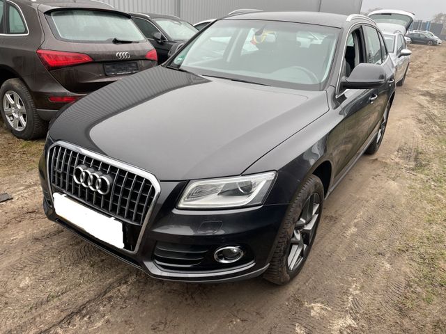 Audi Q5 2.0 TDI  quattro/AHK/Bi-Xenon/MMI/Kamera/KeyG