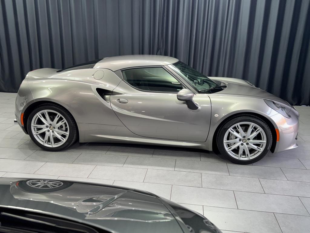 Alfa Romeo 4C