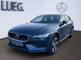 Volvo V 60 Cross Country B4 - blaue Volvo V60 Cross Country