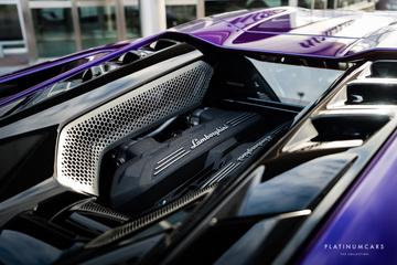 2024 Lamborghini REVUELTO — миниатюра 17