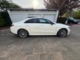 Mercedes-Benz CLA 250 e Plug-in-Hybrid/ Garantie - Mercedes-Benz CLA 250: Schiebedach, Limousine