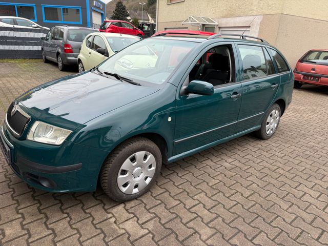 Skoda Fabia Combi 1.4 16V, Tüv 03/2026, 260000 km, WR!