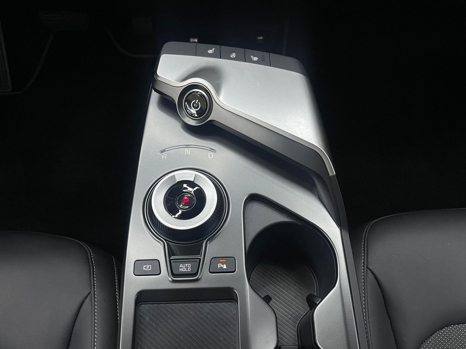 Fahrzeugabbildung Kia EV6 2WD LEDER+NAVI+LED+SITHZ+KAMERA+ACC+DAB+WP+