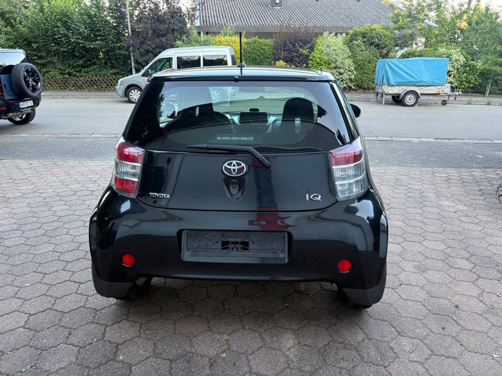 Toyota IQ