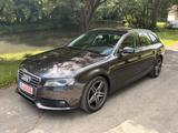 Audi A4 Avant Motor Neu TPI 2 inkl 12 Monate Gewähr - Audi A4 aus 2010: Kombi