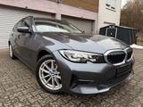 BMW Touring 320 d Advantage-1. Hand - BMW 320 Gebrauchtwagen in Kassel