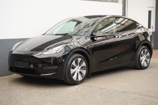 Tesla Model Y Long Range AWD *Mwst. ausweisbar*Matrix-