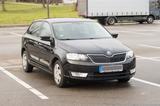 Skoda Rapid Joy 8-fach+Klimaauto+Navi+Tempo+SHZ+Scheck - Skoda Rapid in Stuttgart