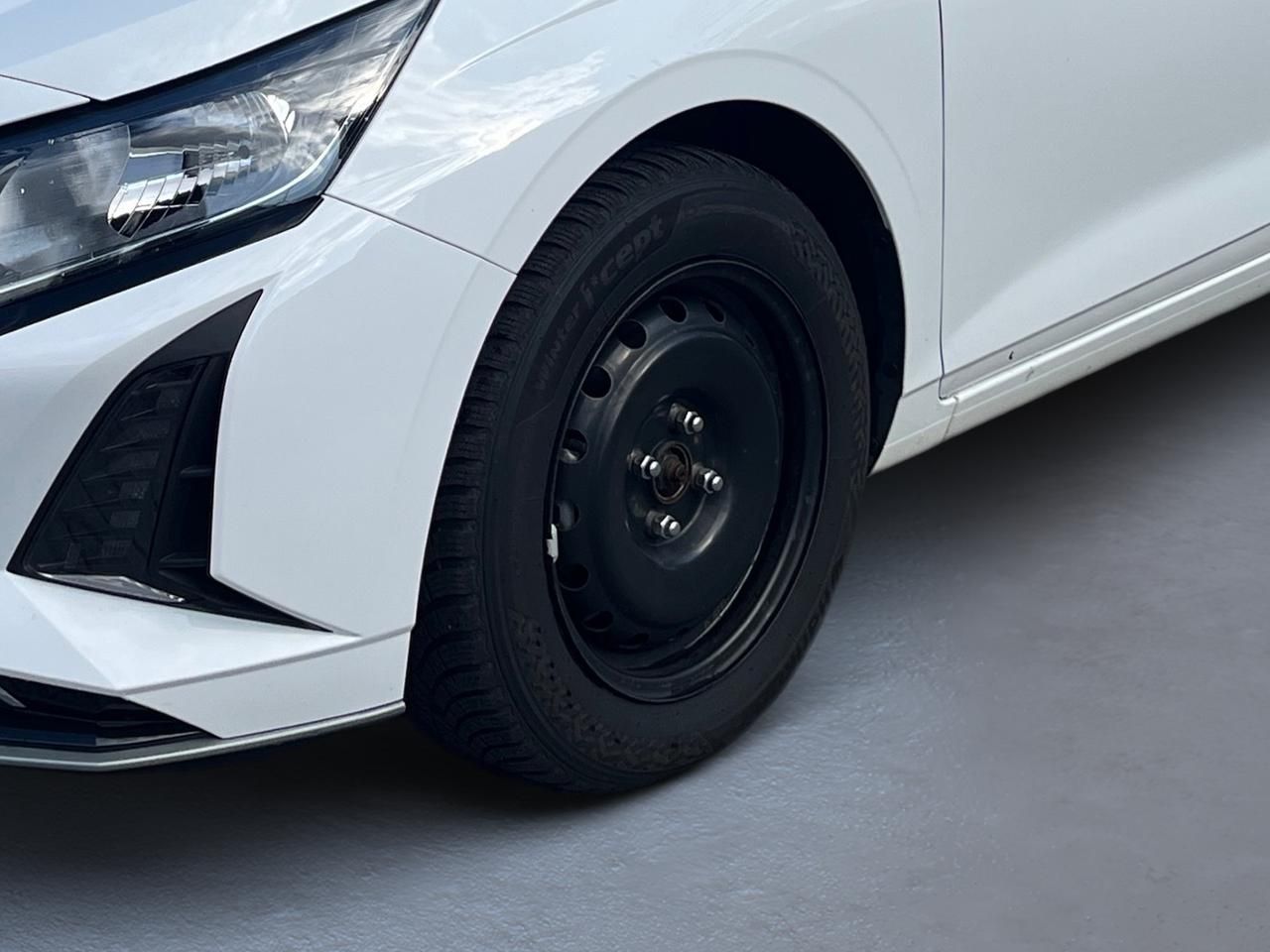 Fahrzeugabbildung Hyundai i20 TREND Fernlichtass. Kam. LM Navi PDC SHZ