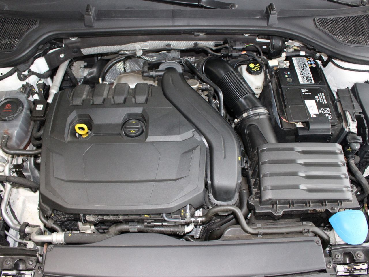 Fahrzeugabbildung SKODA Octavia Combi 1.5 TSI e-TEC Style AHK/ACC/Navi