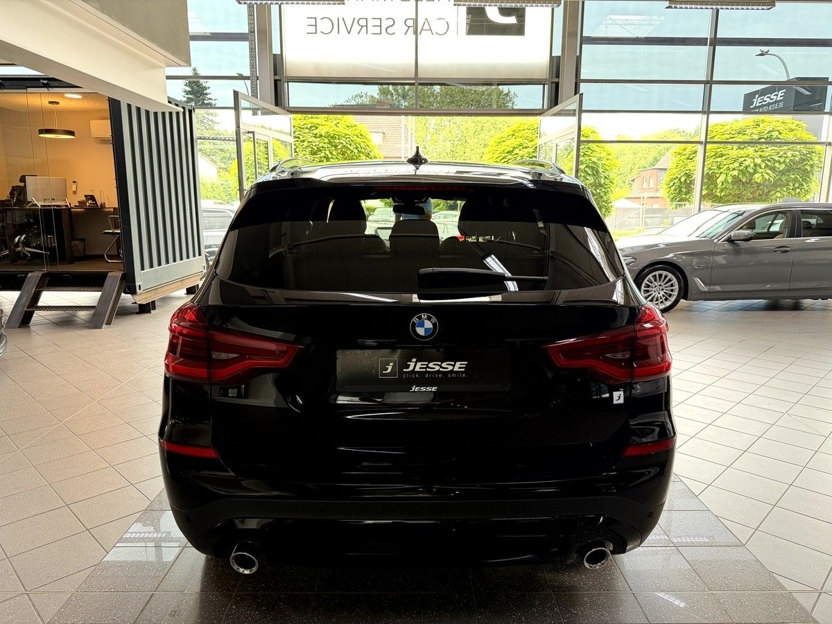 BMW X3  20d xDrive Advantage LED Navi RCAM AHK  foto 6