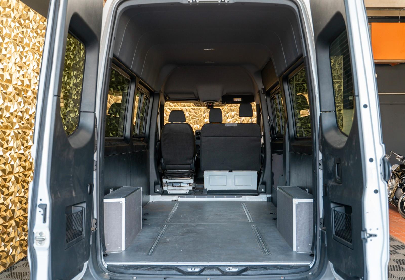 Mercedes-Benz Sprinter III Kasten FWD 214 CDI FWD L2, миниатюра 10