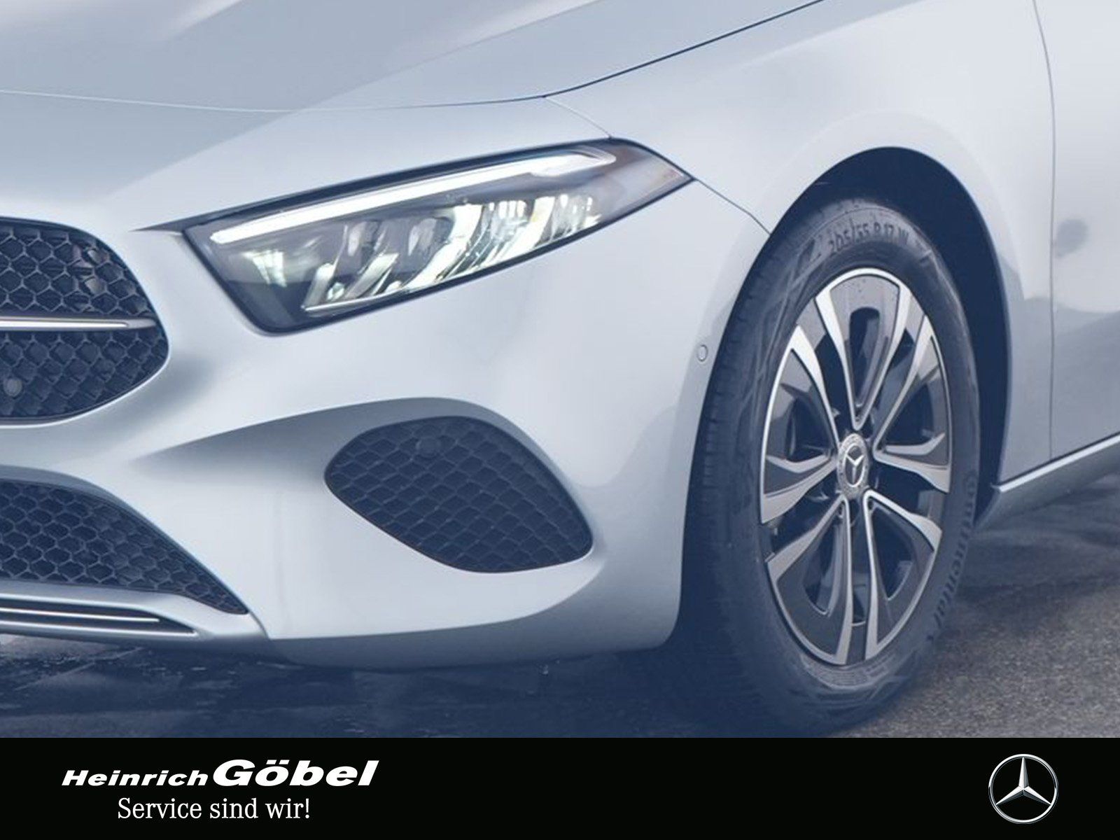Fahrzeugabbildung Mercedes-Benz A 180 PROGRESSIVE+AHK+STANDHZ+LED+KAMERA+CARPLAY
