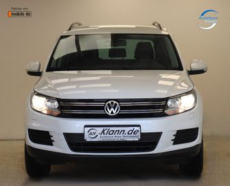 Volkswagen Tiguan - 2