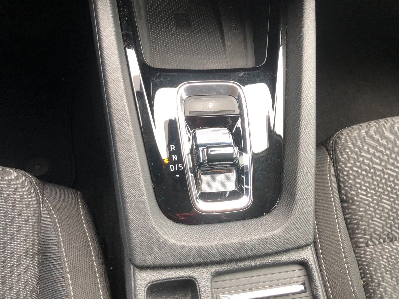 Fahrzeugabbildung SKODA Octavia Combi First Edition