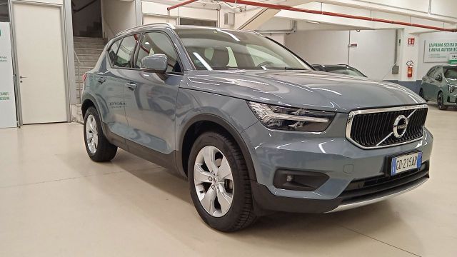 Volvo VOLVO XC40 - XC40 1.5 t3 Momentum Pro 163cv my21