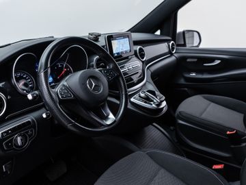 Mercedes V 250 - 8