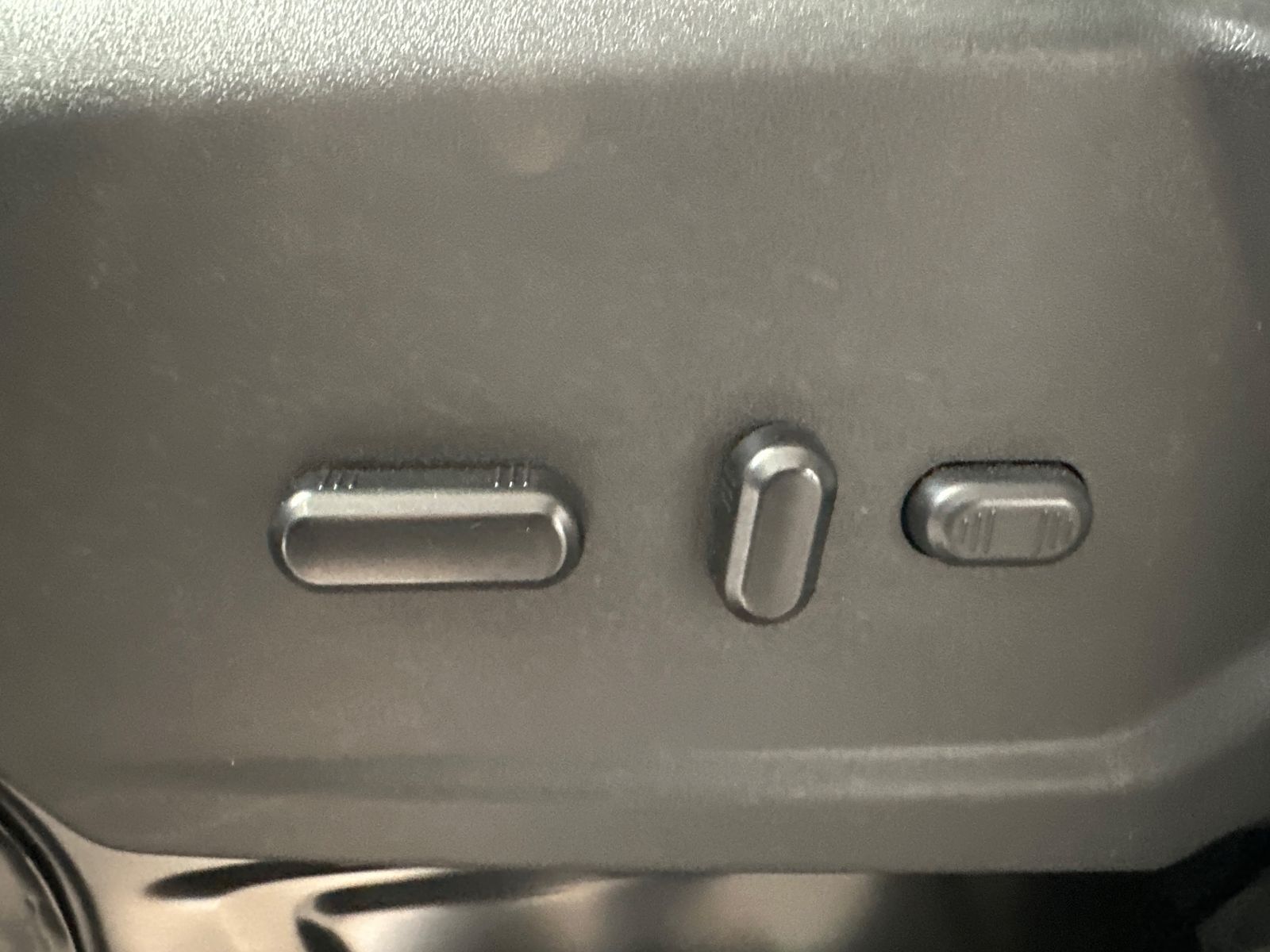 Fahrzeugabbildung Ford Transit FT 350 L3H2 KLIMA+PDC+SHZ+TEMPOMAT+1HD