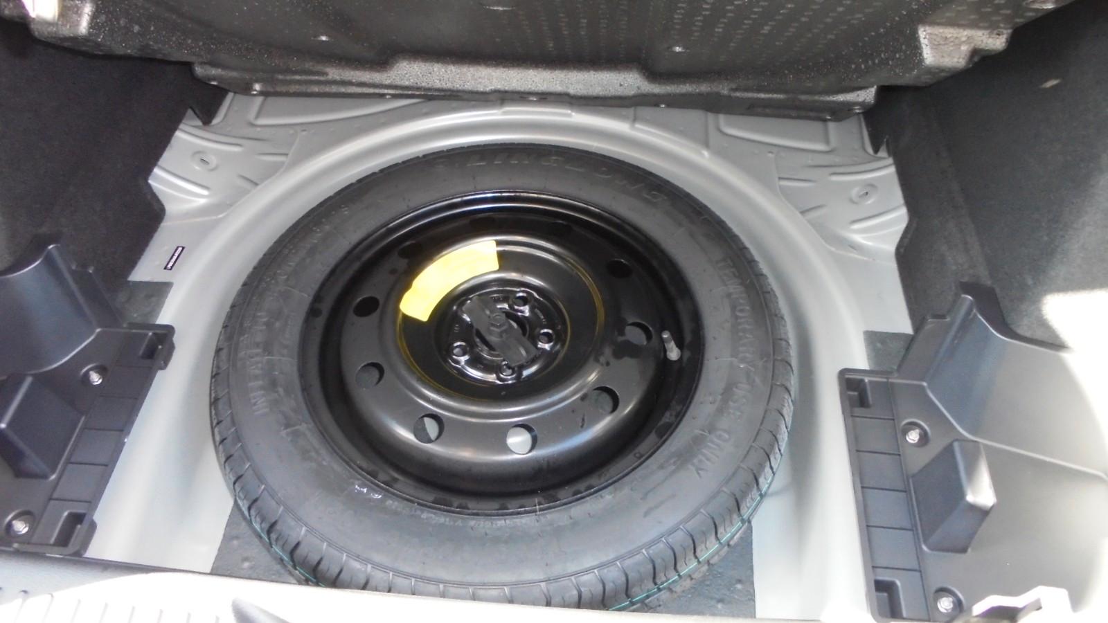 DFSK FAW Bestune T77 Pro-Premium 7Gang DCT,Klima,Pano