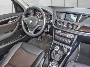 BMW X1 20d sDrive*Facelift*Klima*PDC*SHZ*Teilleder*