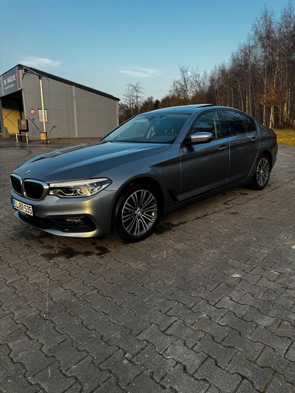 Image of BMW 520