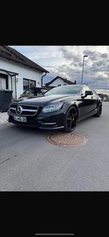 Mercedes-Benz CLS 500 4MATIC AMG  - Mercedes-Benz CLS 500: 4matic