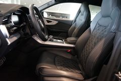 AUDI Q8 50 TDI S line | S-Sportsitze | Pano | B&O AUDI Q8 50 TDI S line | S-Sportsitze | Pano | B&O