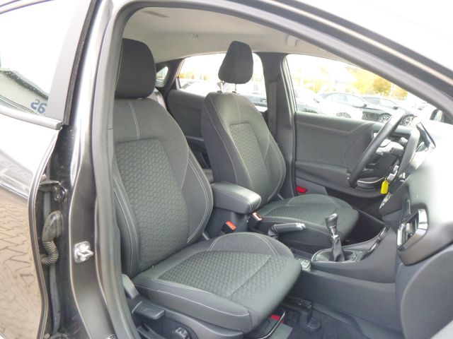 Fahrzeugabbildung Ford Puma Titanium S/S >NAV/LED/KAM/PDC/SHZ/ACC<