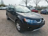 Mitsubishi Outlander 2.2 DI-D Instyle - gebrauchte Mitsubishi Outlander aus dem Jahr 2009