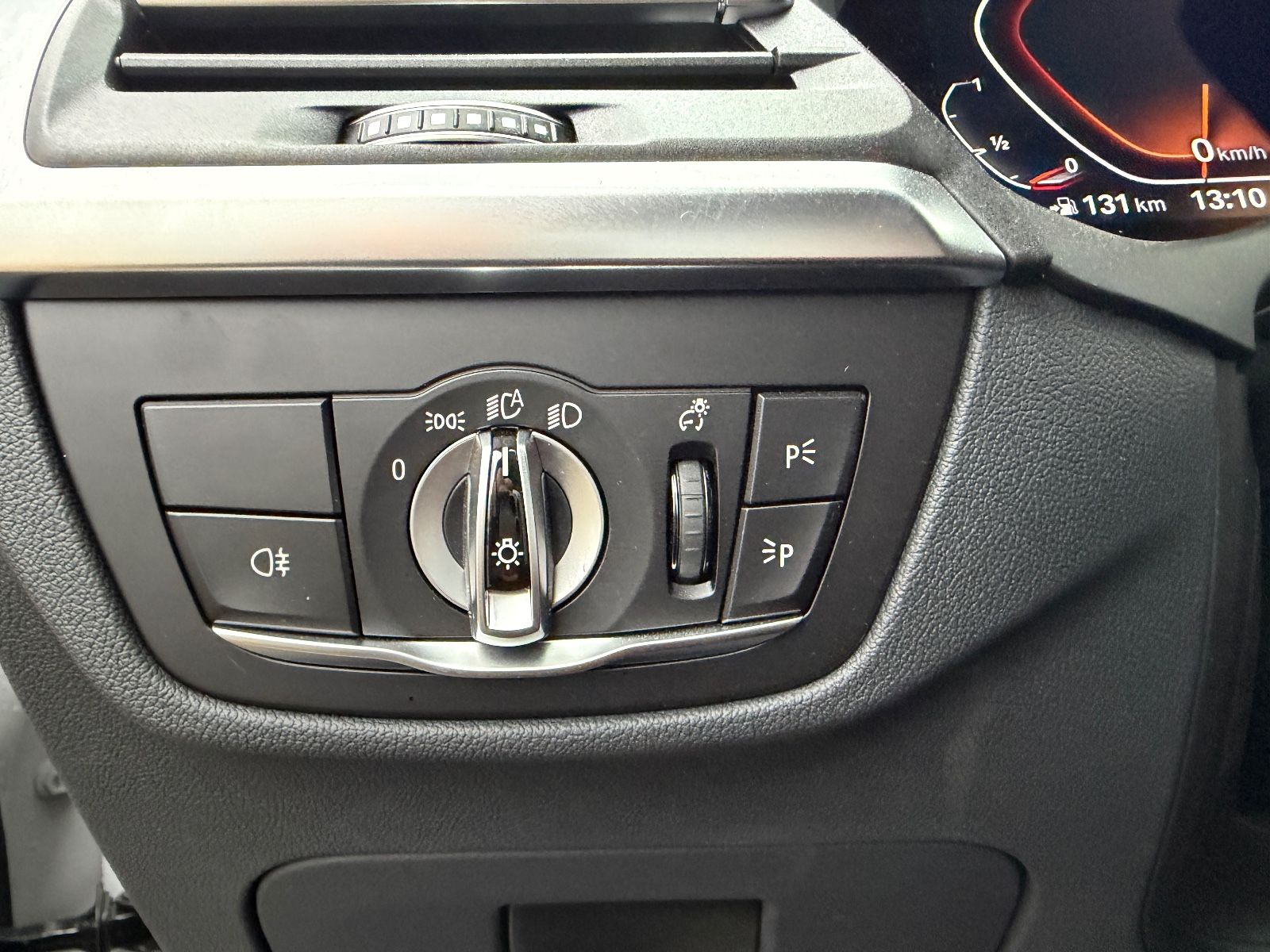 Fahrzeugabbildung BMW X3 xDrive 20i M Sport*LED*ROT*KAMERA*NAVI*SPORT