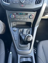 Ford Focus - 12
