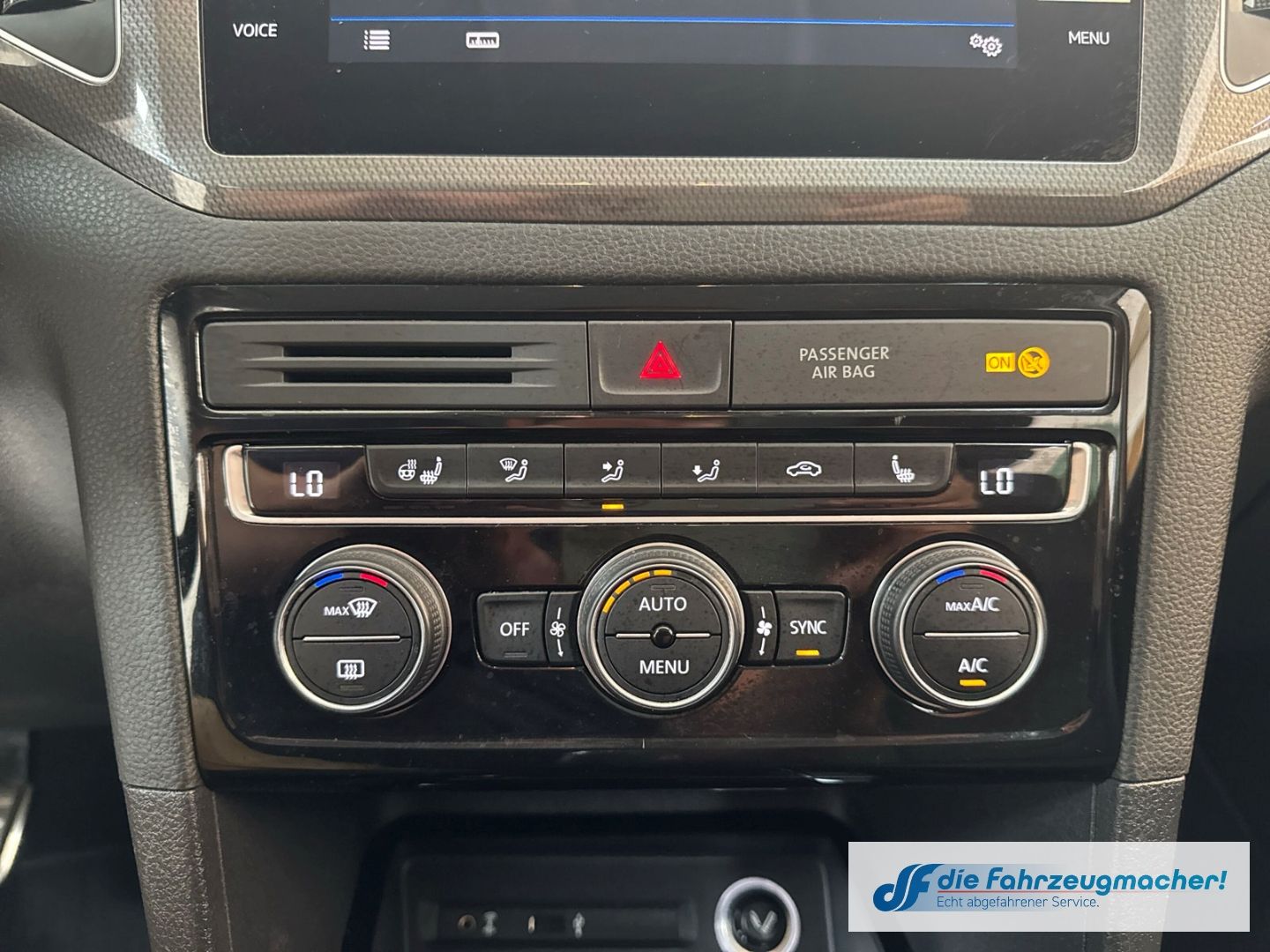 Fahrzeugabbildung Volkswagen Golf Sportsvan VII Join Navi Dyn. Kurvenlicht AC
