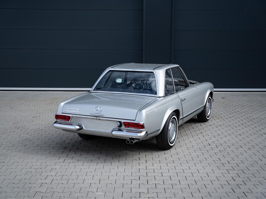 Mercedes-Benz SL 280