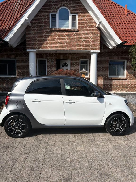 Image of Smart ForFour