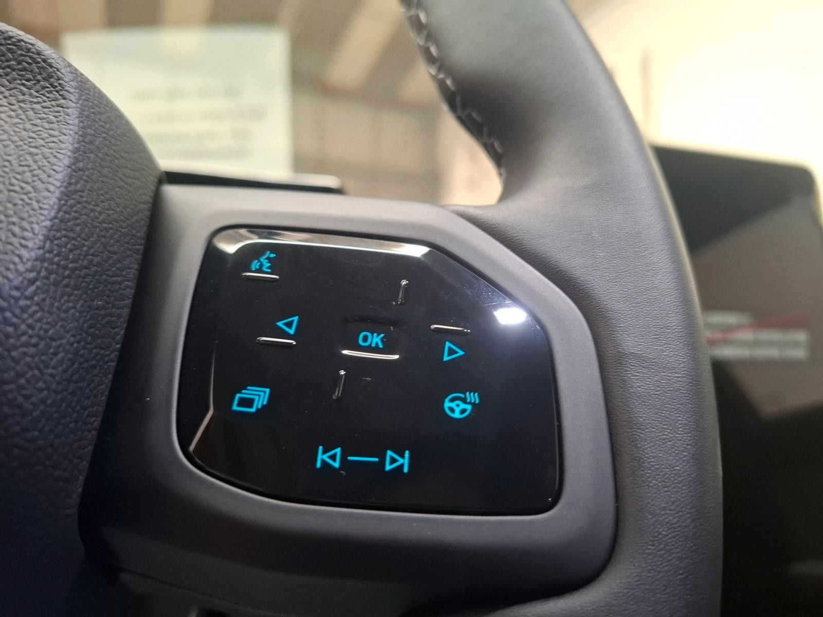 Ford Explorer - Bild 14