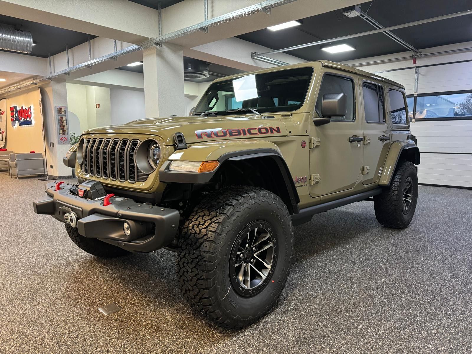 Fahrzeugabbildung Jeep RUBICON X 3.6L-V6-CAM-HARDTOP-35"