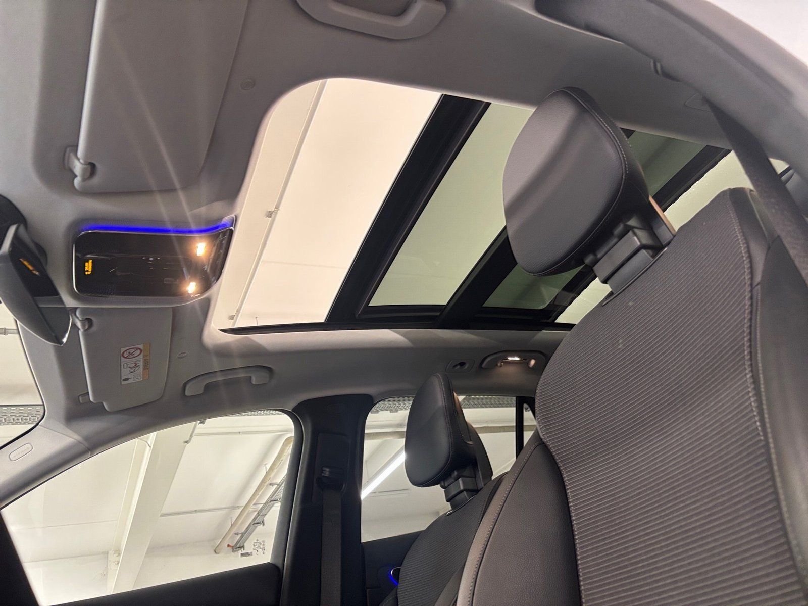 Fahrzeugabbildung Mercedes-Benz GLC 220 d 4M Avantgarde*AHK*Pano*360°*Distr*Totw