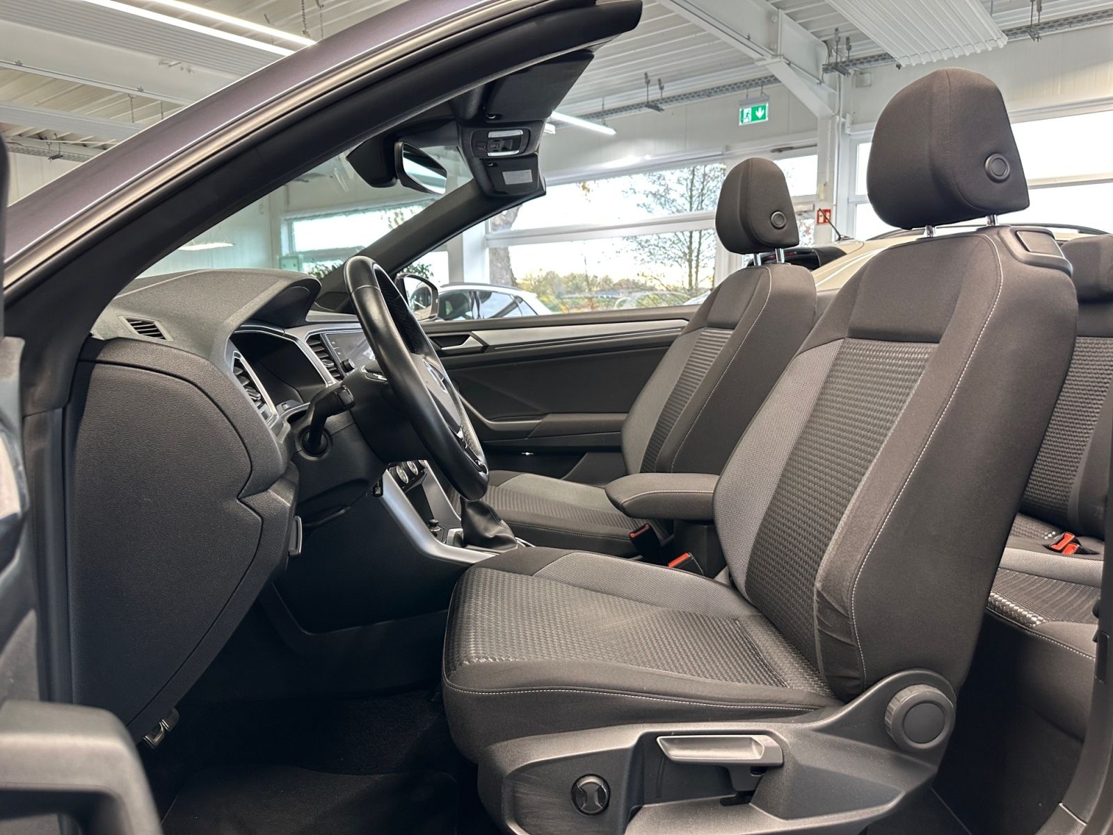 Volkswagen T-Roc - Bild 15