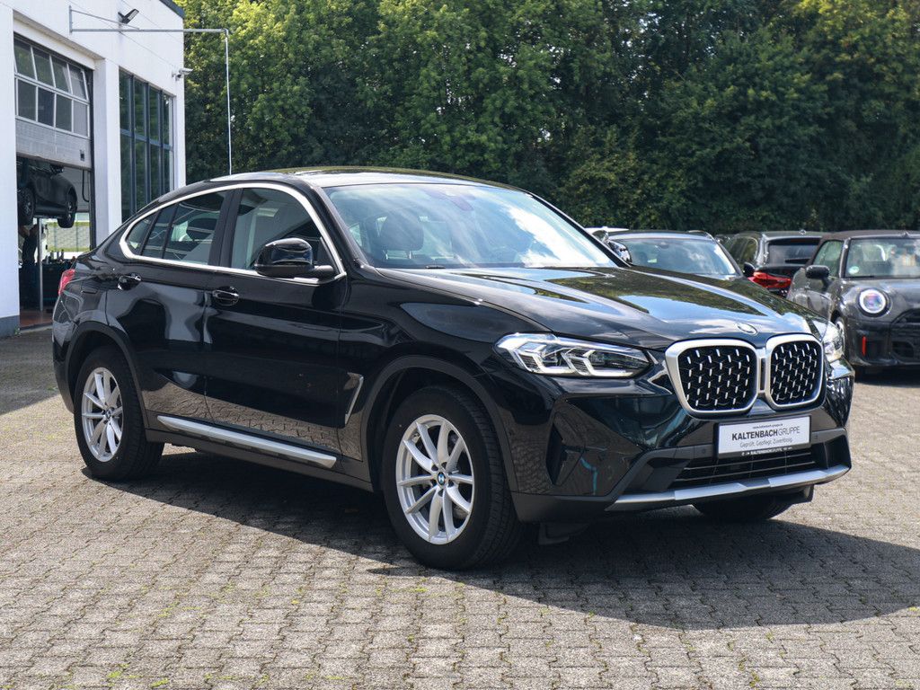 BMW X4 xDrive20i FACEL. LED W-LAN KAMERA SHZ PDC foto 4