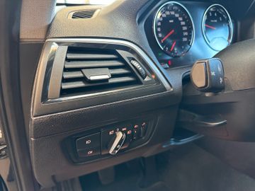 BMW 118 i *Klima*PDC*Navi*Sitzh*Klimaautomatik*