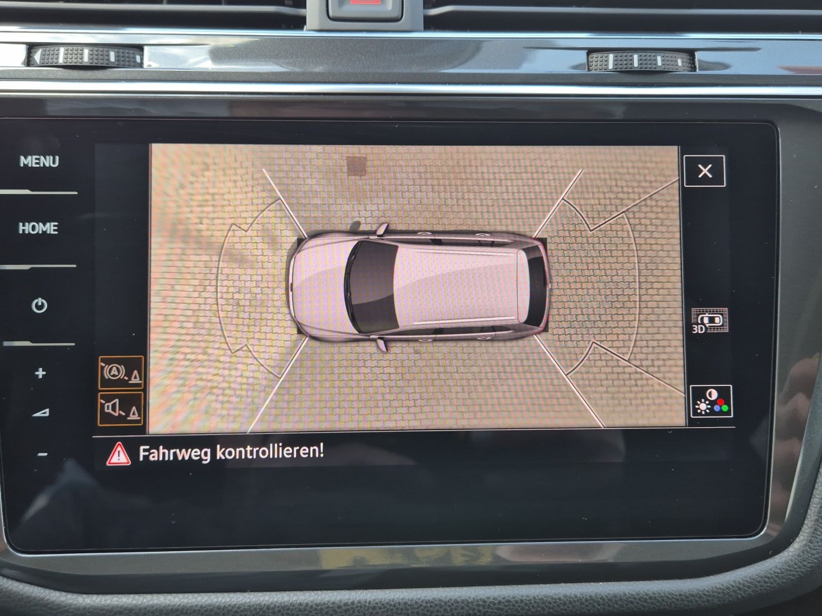 Fahrzeugabbildung Volkswagen Tiguan Allspace TSI Comfortline DSG LED Navi AID